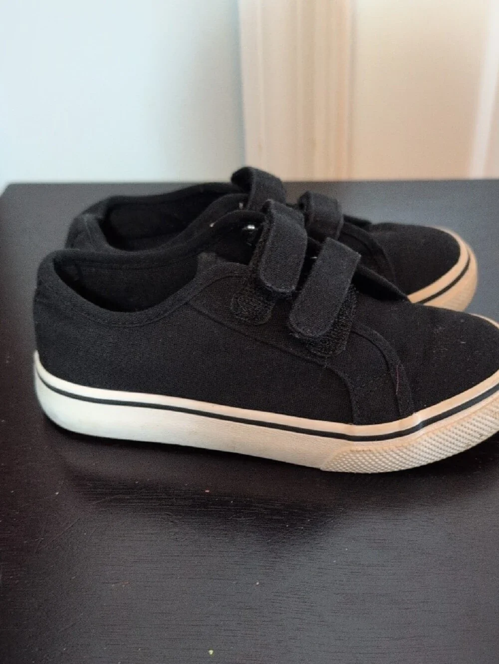 wonder nation Black Kids Canvas Velcro Sneakers